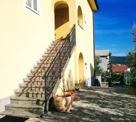 Comfortable Lavanda Apartment