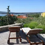 Daire Comfortable Lavanda Kornić