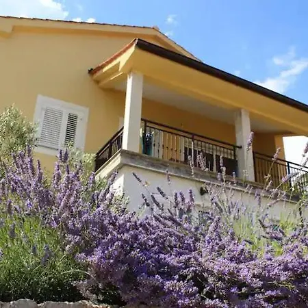 Comfortable Lavanda * Kornić