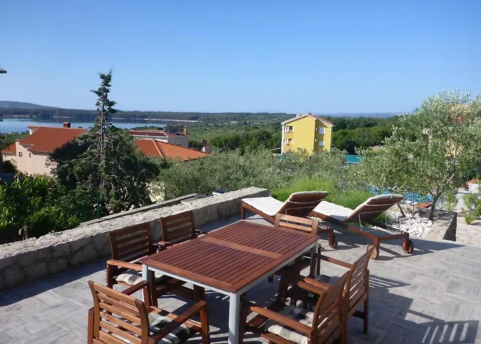 Comfortable Lavanda Kornić